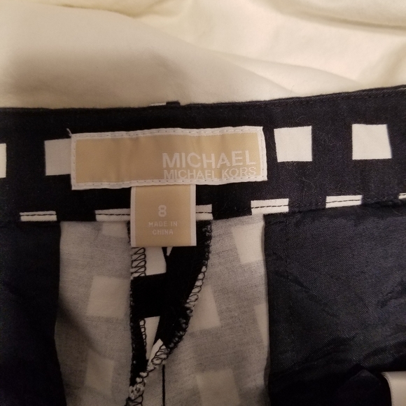 Capri pants - Picture 2 of 3